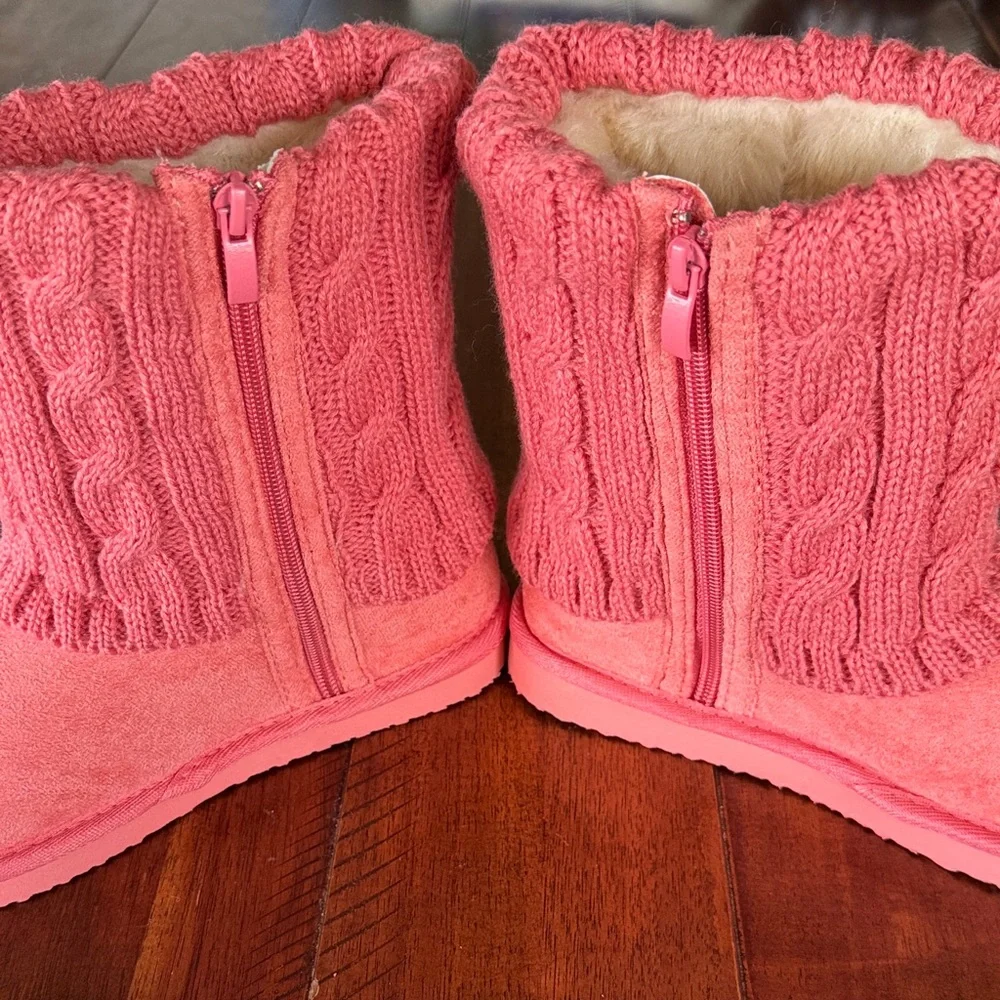 Charming Pink Cable Knit Kids Boots